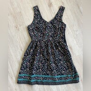 Women’s One Clothing sleeveless dress